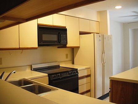 2nd image of 50 Yacht Cove Dr
