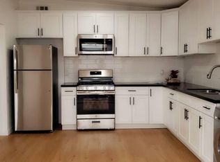 700 W 20th St APT C, Costa Mesa, CA 92627