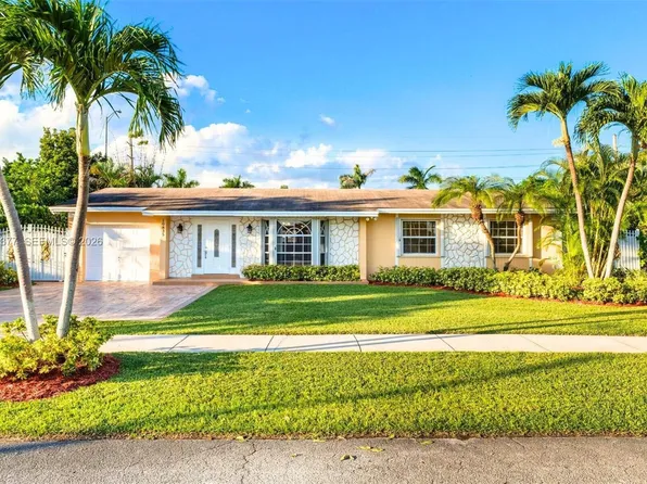 10835 SW 152nd Ter, Miami, FL 33157