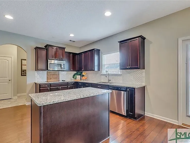 749 English Oak Dr — Photo 16