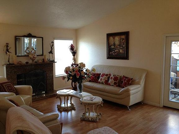 2nd image of 9276 Solana Dr