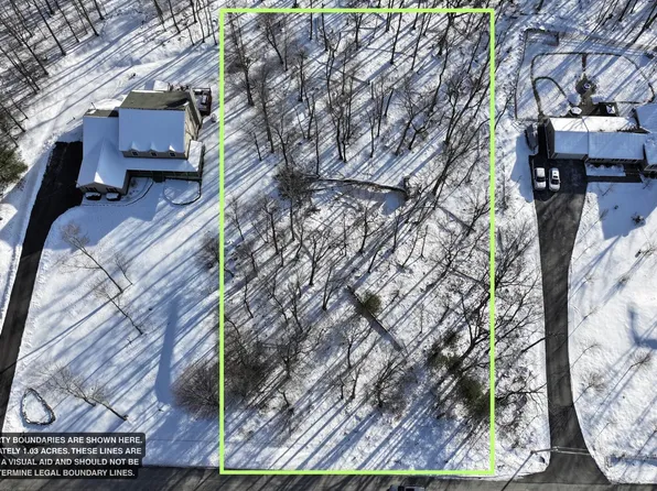 114 Yellow Wood Dr, Milford, PA 18337