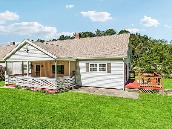 3rd image of 31 Daisy Ln #A
