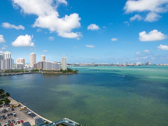5th image of 1331 Brickell Bay Drive #1811