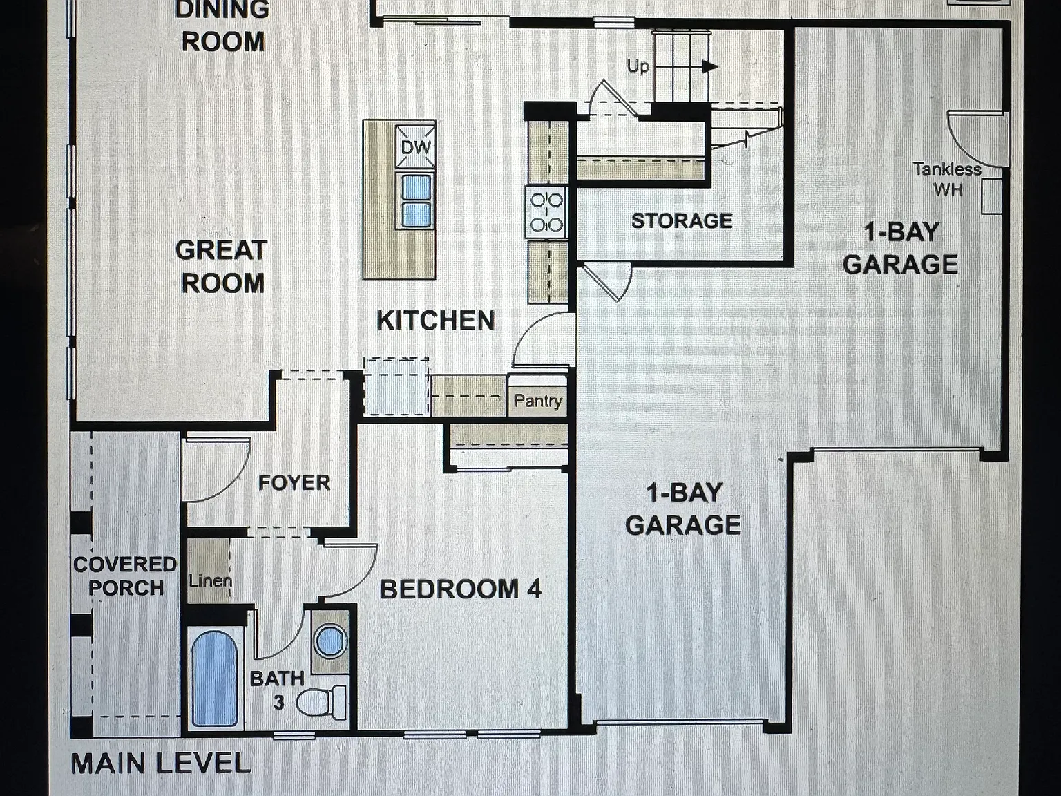 4 bed, 2219 sqft, $4,350 — Photo 3