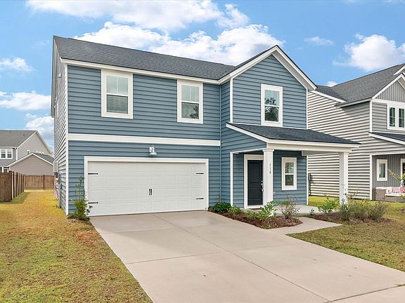 2nd image of 118 Woodland Oak Way