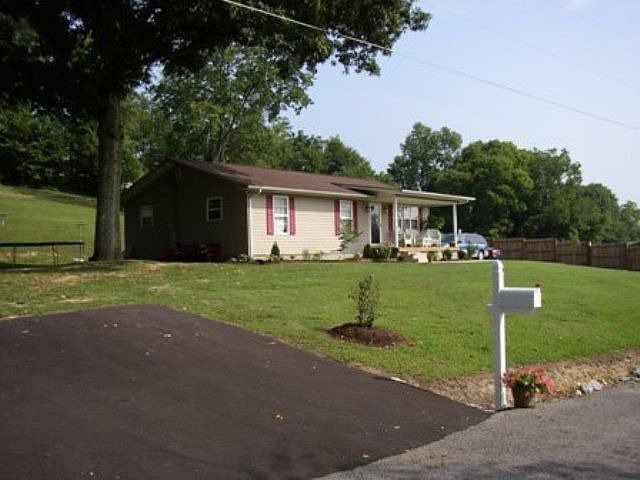 2nd image of 118 Ike Anderson Ln
