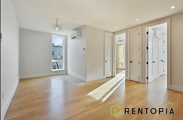Rented by Rentopia | media 1