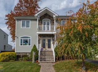 27 Evergreen Ave, Nutley, NJ 07110