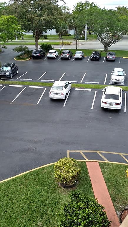 8390 Lagos De Campo Blvd #203