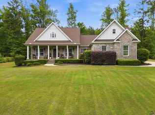 113 Oakwood Dr, Forsyth, GA 31029