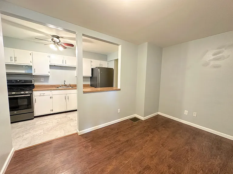 5504 Hays St #1 — Photo 5