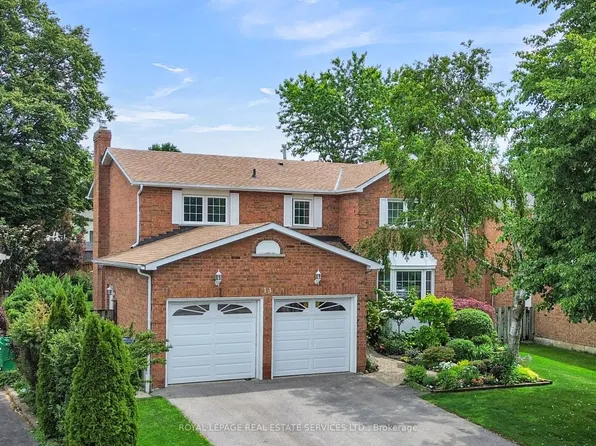 13 Oakington Pl, Mississauga, ON L5N 3V9