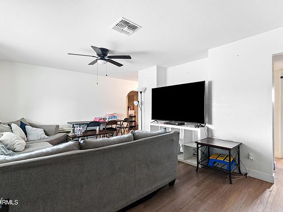 2nd image of 5546 W Encanto Blvd