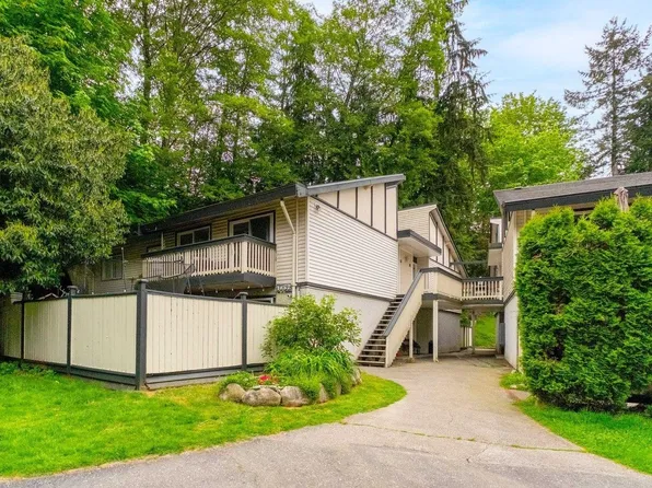 1052 Premier St #89, North Vancouver, BC V7J 2H2