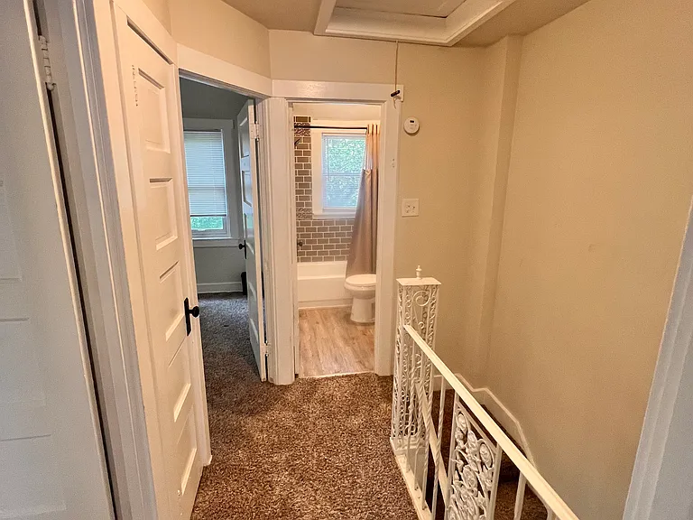 Upstairs hallway 1