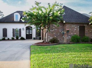 43282 Meadow Grove Dr, Prairieville, LA 70769
