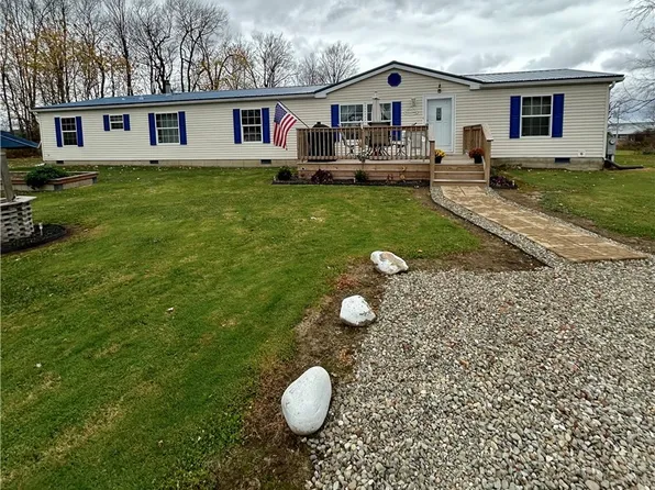 3927 Sherman Mayville Rd, Sherman, NY 14781