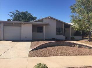 10312 Darin Rd, El Paso, TX 79925