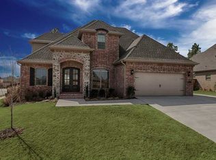 901 SW Glen Arbor Ave, Bentonville, AR 72712