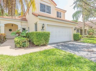 2675 Oak Park Cir, Davie, FL 33328