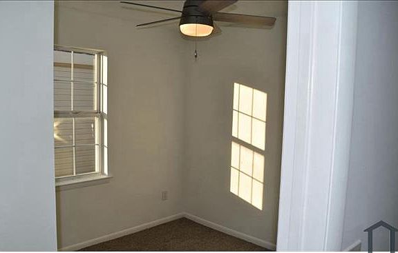 5th image of 303 Chapel St #1