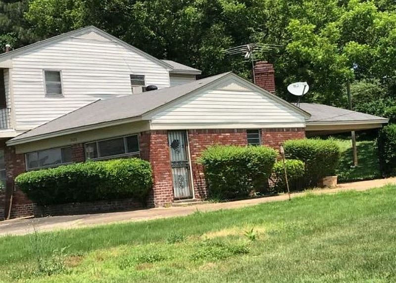 2nd image of 5026 Ravensworth Dr