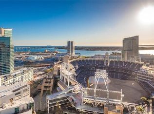 321 10th Ave #1, San Diego, CA 92101