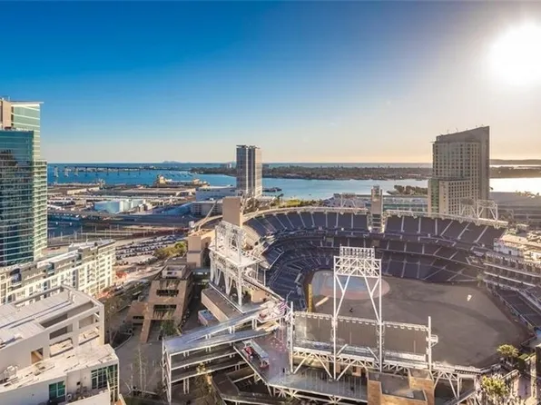 321 10th Ave #1, San Diego, CA 92101