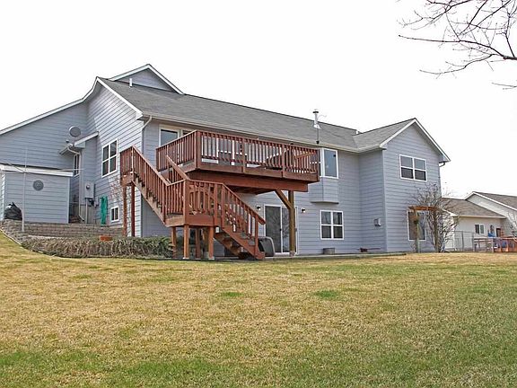 5th image of 5038 Geraldine Ct