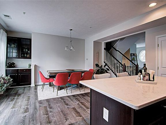 5th image of 109 Mews Ln