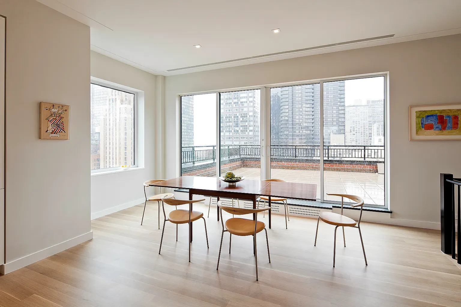 340 East 51st Street — Photo 2