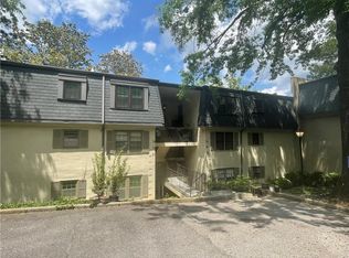 72 Montre Sq NW, Atlanta, GA 30327