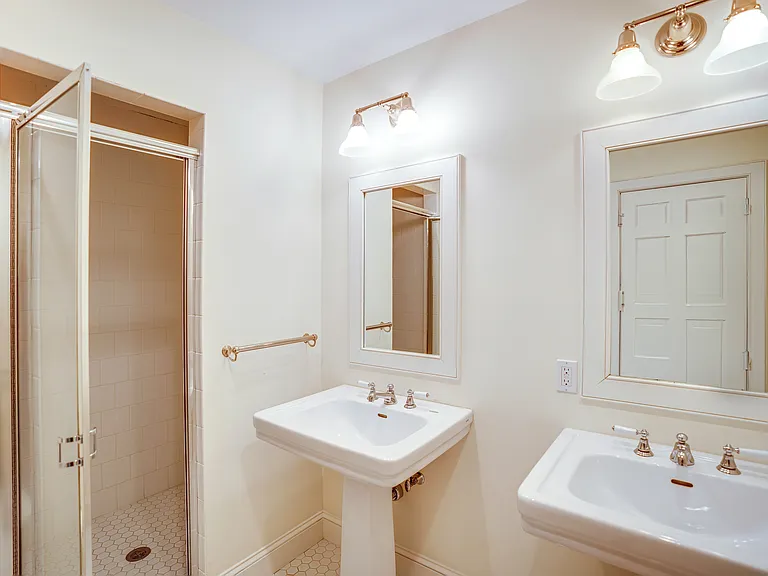 162 Sayres Path — Photo 18