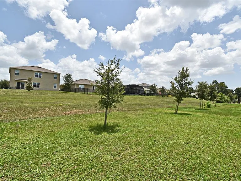 440 Baroness Way — Photo 39