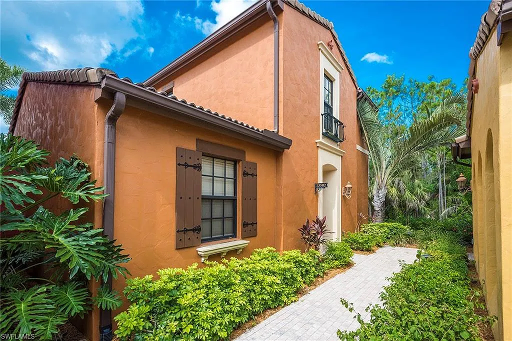 4 bed, 3.0 bath, 1776 sqft, $7,500 — Photo 2
