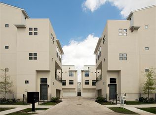 5644 Darling St, Houston, TX 77007