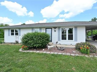 8620 Z Hwy, Dearborn, MO 64439