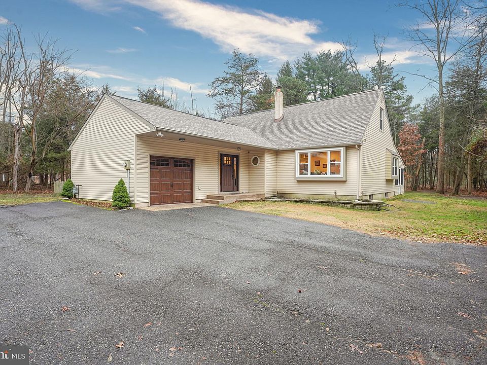 211 Bells Lake Rd, Turnersville, NJ 08012 | Zillow