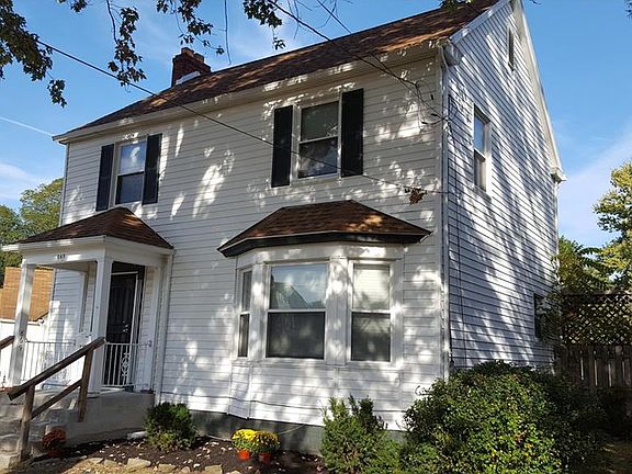3rd image of 869 Dover Ave
