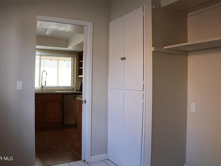 6704 La Cadena Dr — Photo 14
