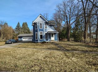142 W Maple St, Vassar, MI 48768