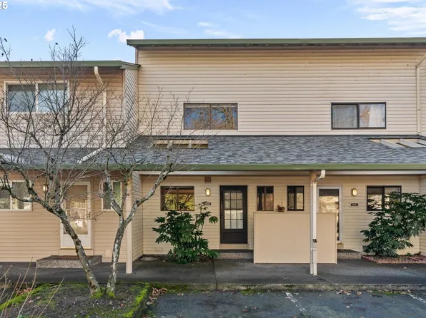 12056 N Jantzen Beach Ave #43, Portland, OR 97217