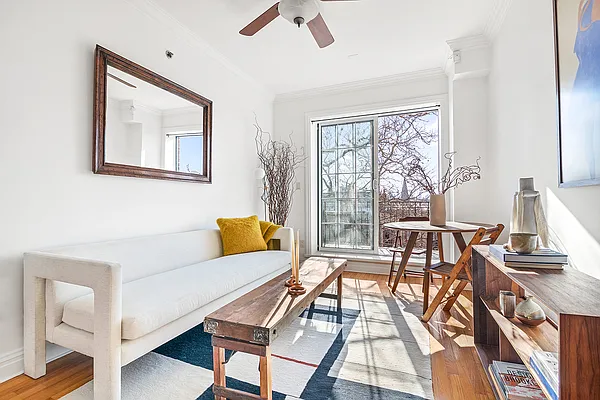 Sold by Compass | media 7