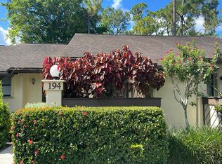 194 Mastic Tree Ct, Royal Palm Beach, FL 33411