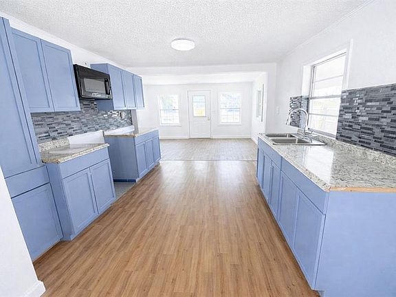 4th image of 503 Magnolia Ave