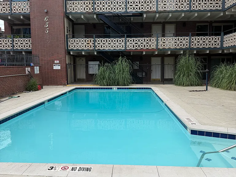 655 N Pearl St #205 — Photo 8