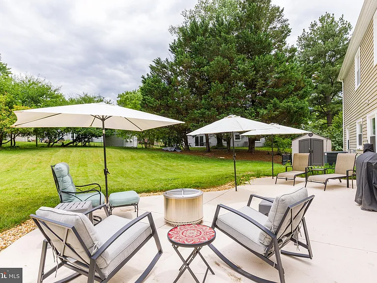 15005 Narrows Ln — Photo 32