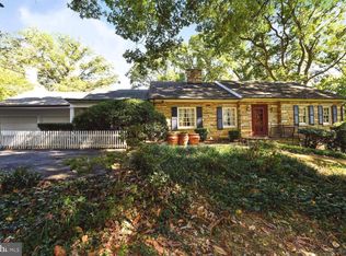 6401 Olmi Landrith Dr, Alexandria, VA 22307