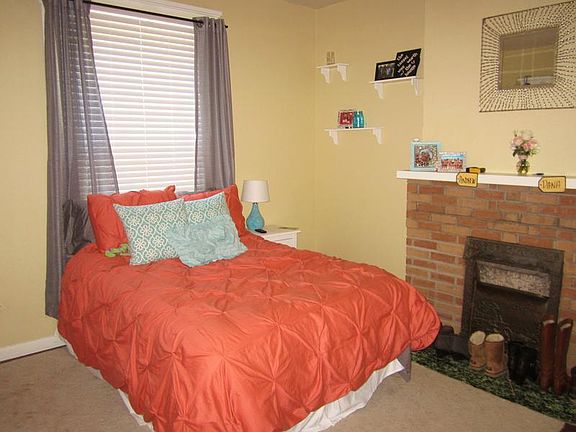 5th image of 3242 Linwood Ave